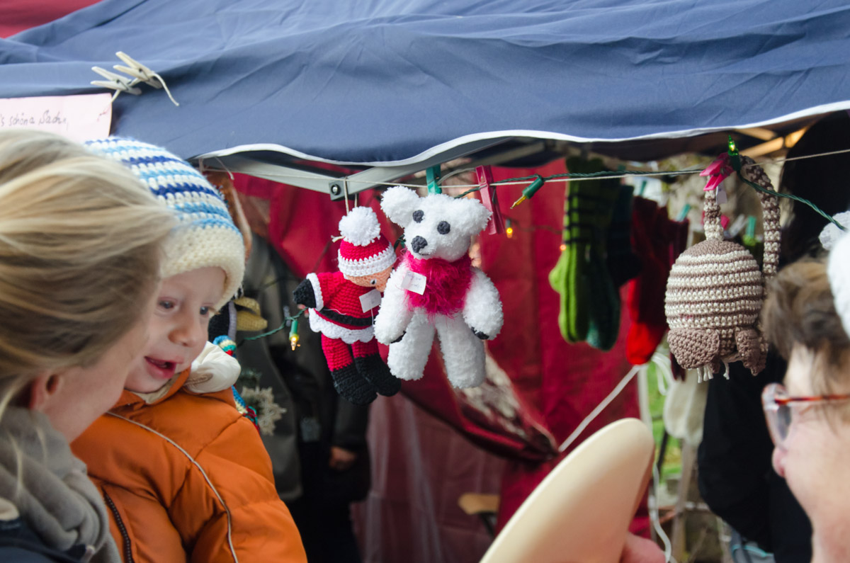 Vorweihnachtlicher Markt der Brennerei Erlwein in Hundsboden