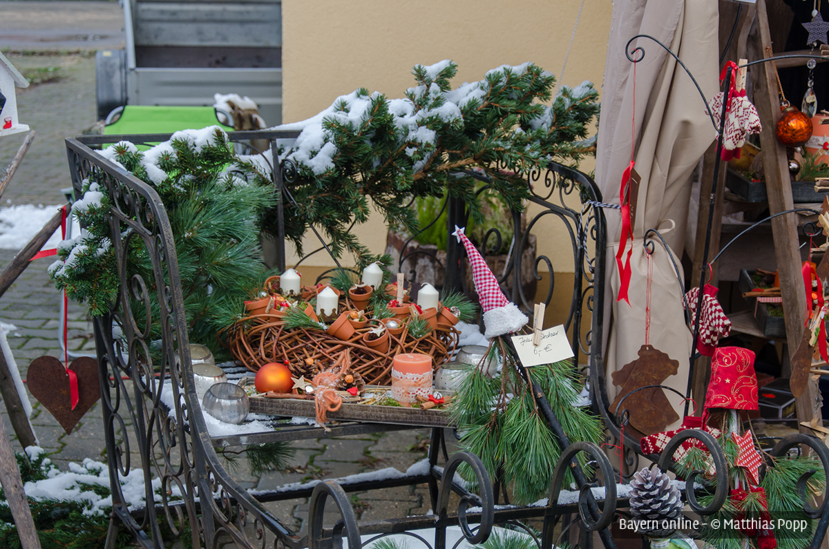 Impressionen vom Weihnachtsmarkt der Brennerei Erlwein - Preschens in Hundeboden in der Fränkischen Schweiz